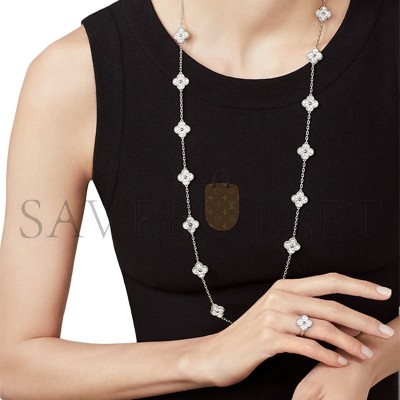 VAN CLEEF ARPELS VINTAGE ALHAMBRA LONG NECKLACE, 20 MOTIFS VCARA43300